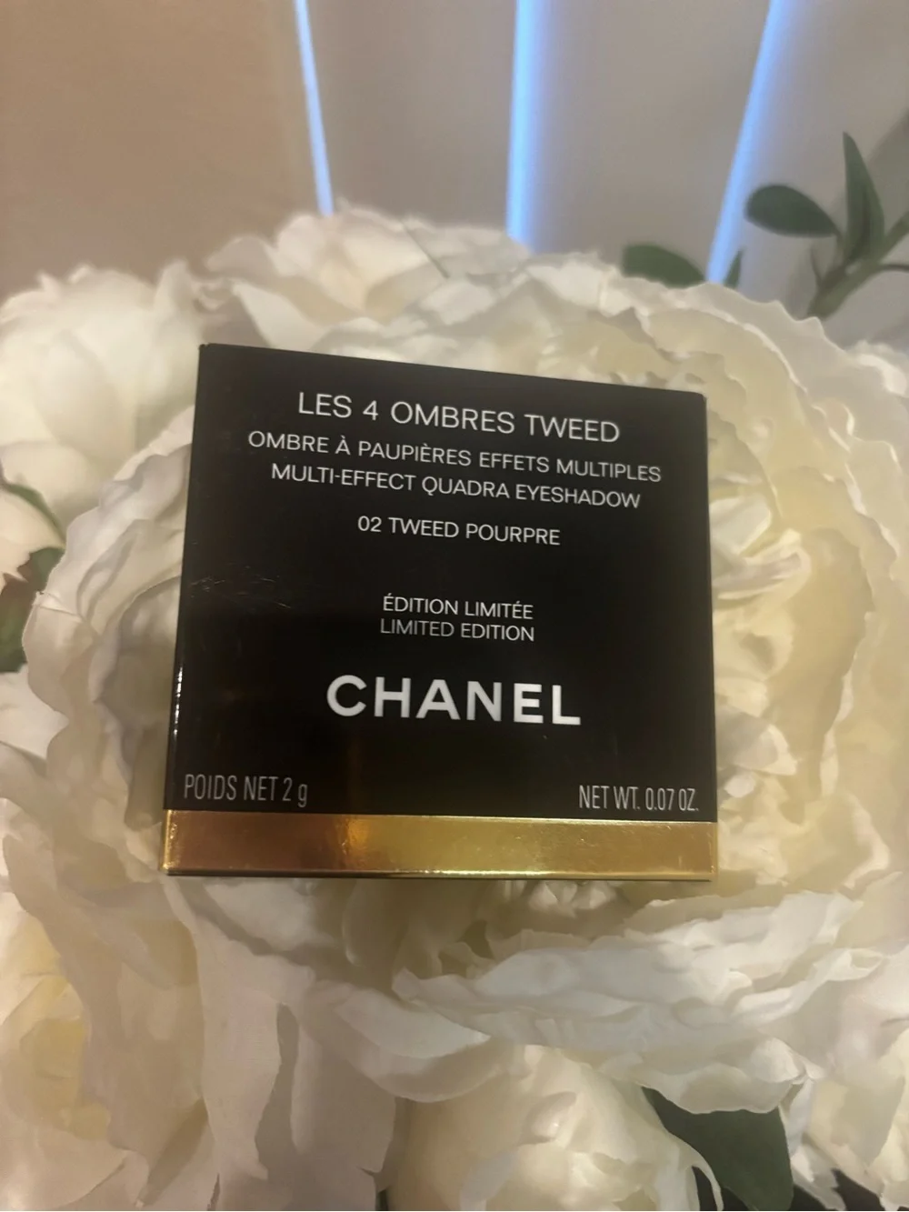 CHANEL Les 4 Ombres Tweed Quad Eyeshadow — Purple & Gold Accent